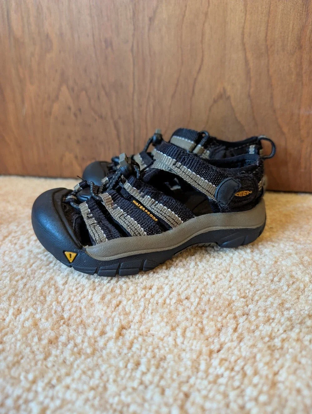 KEEN Newport H2 Toddler Black and Tan Sandals